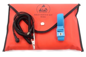 18" X22" RED FIELD KIT WITH RED POUCH